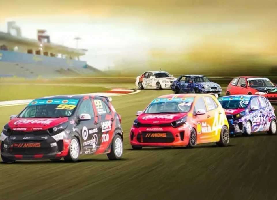 Paratus Mozambique Returns to the Track with Two-Car Sponsorship